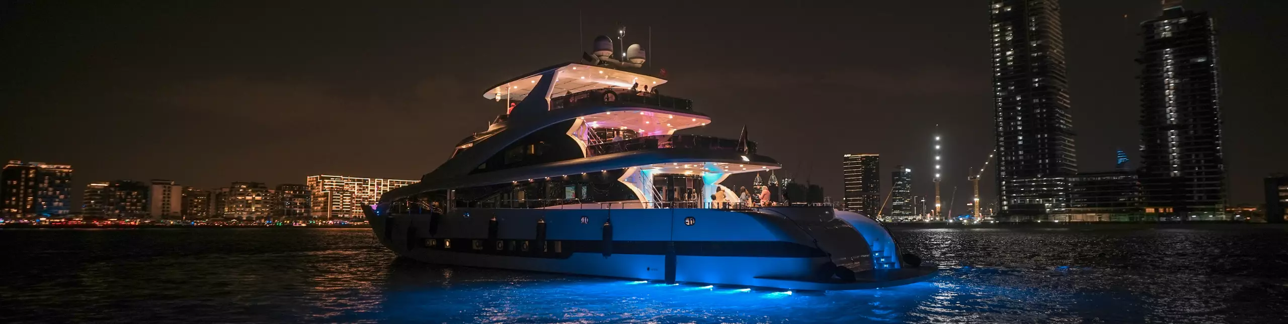 Luxury Super Yacht Experience Dubai