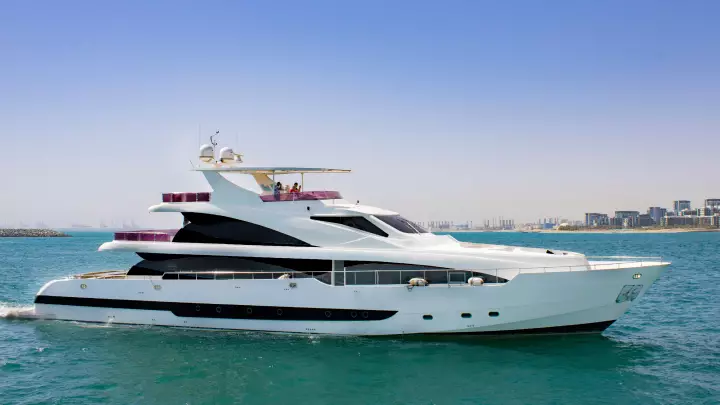 140ft Stardom Superyacht Charter in Dubai
