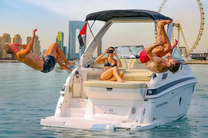 Boat trip in Dubai