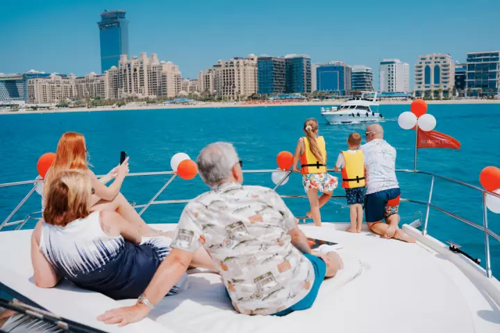 Yacht rental For Family Gatherings
