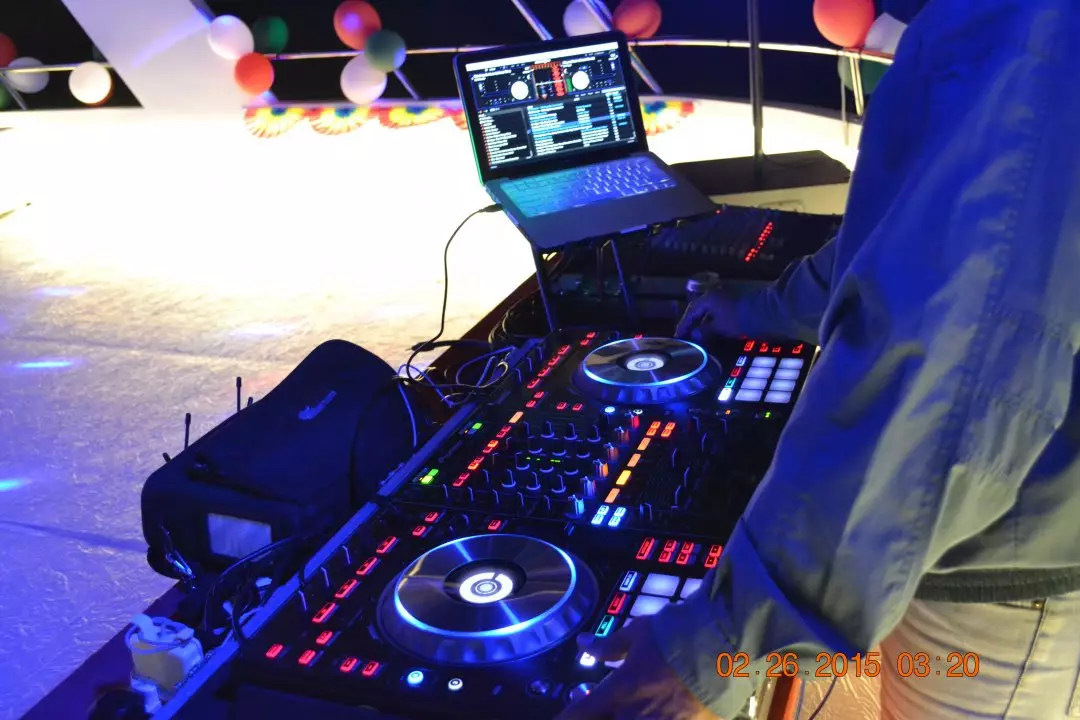 Yacht Party Dubai
