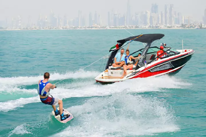 Xclusive Boat trip in Dubai
