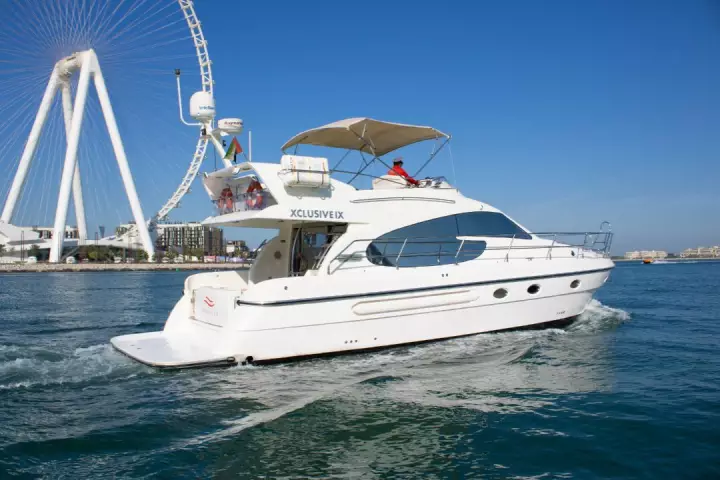 Discover the Pulse of Dubai with the Ultimate Yacht Tour Experience