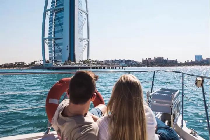 Celebrate your Anniversaries on a Yacht in Dubai 