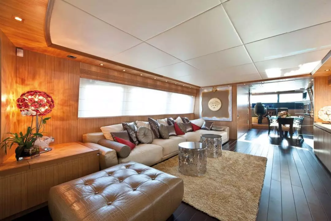 Major reasons why Xclusive Yachts is the Extremely Luxurious Yachts Charter Company in Dubai. 