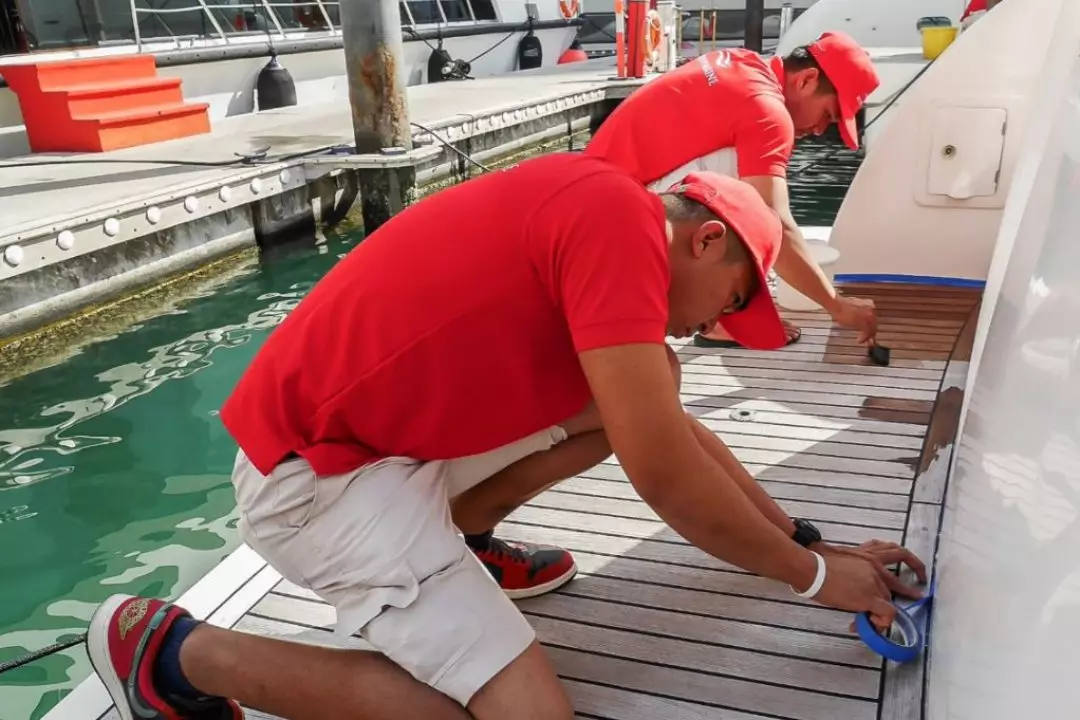 Boat and Yacht Painting Services