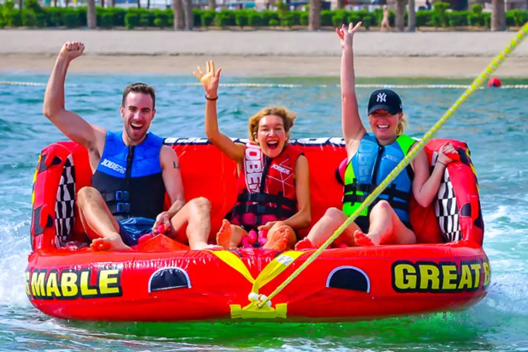Compliment your charter with a thrill-seeking water ride. The best banana boat and donut ride in Dubai