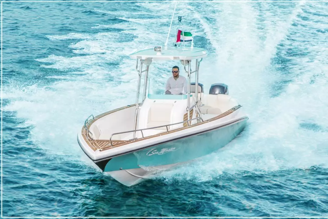 Sea Master 28