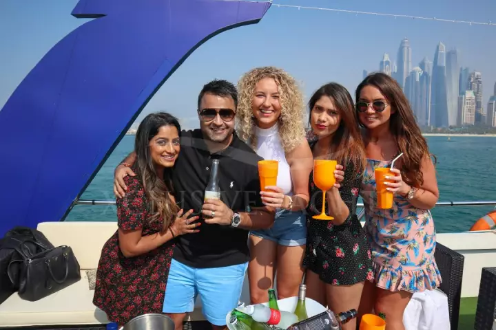 BBQ & BEATS Yacht Party Dubai is back by popular demand! 
