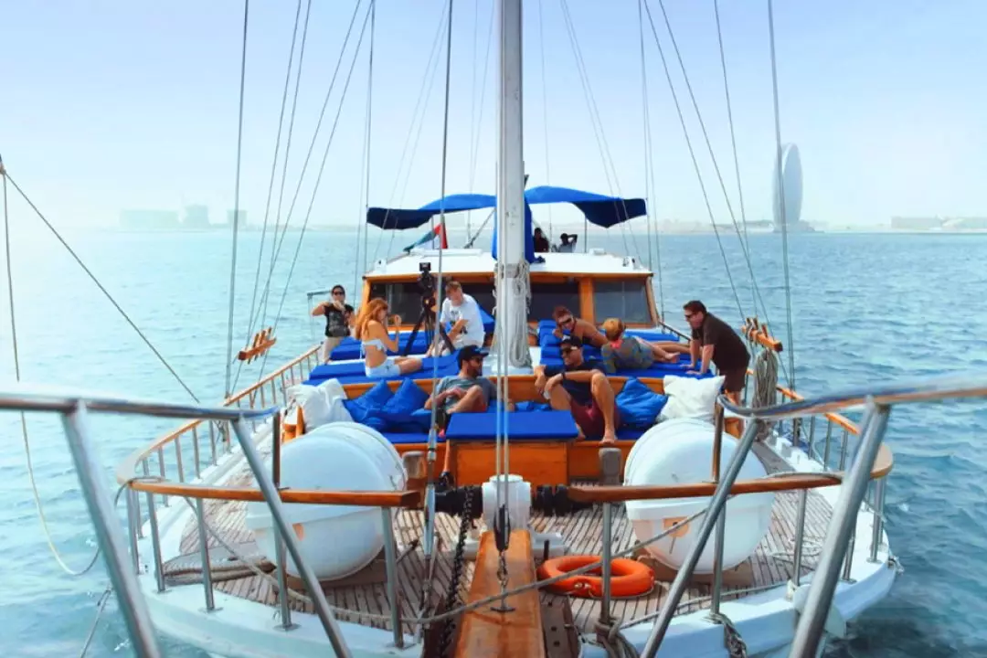 Experience the exceptional yacht boat tour in Abu Dhabi. It's great for the sociable & budget-oriented. We have the best boat tour you sure don’t want to miss. 