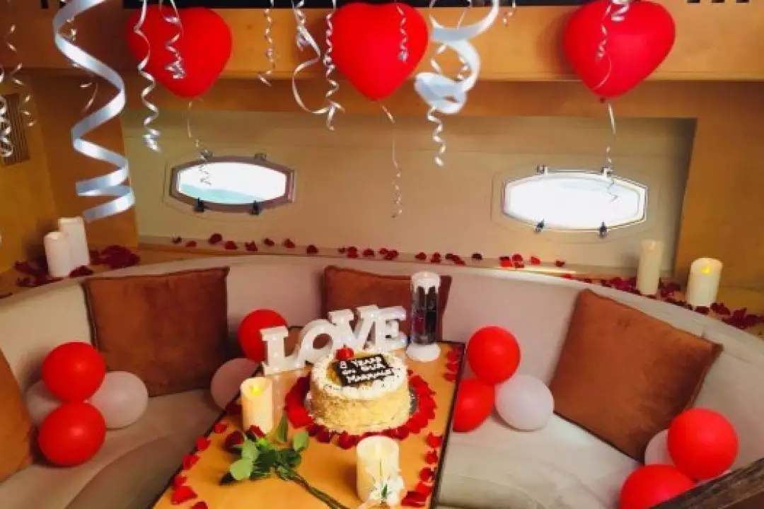 5 Reasons to Celebrate Your Birthday on a Luxury Yacht 