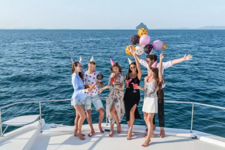 Yacht Birthday Party 