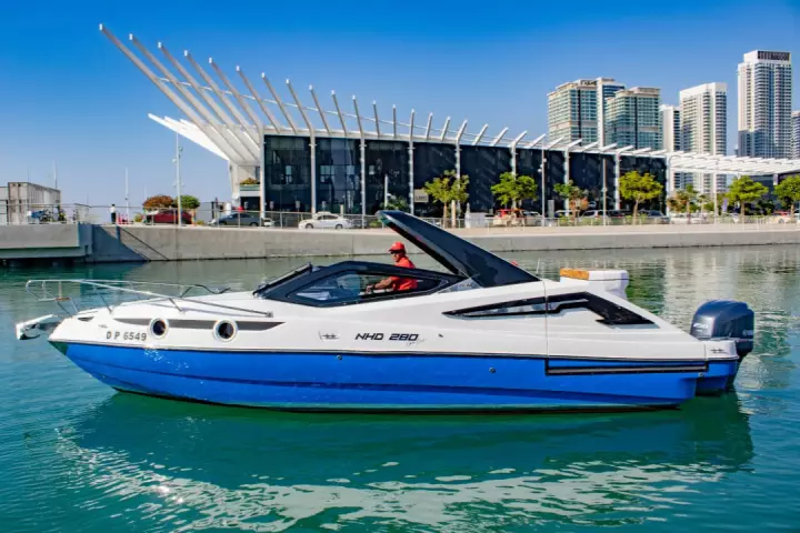 Boat For Rent in Dubai