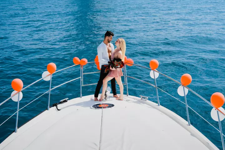 Looking for a unique way to celebrate Valentine's Day? Book a private yacht with Xclusive Yachts!