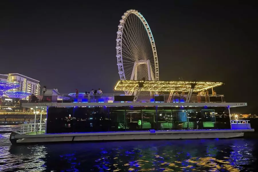 Ain Wheel Tour in Dubai